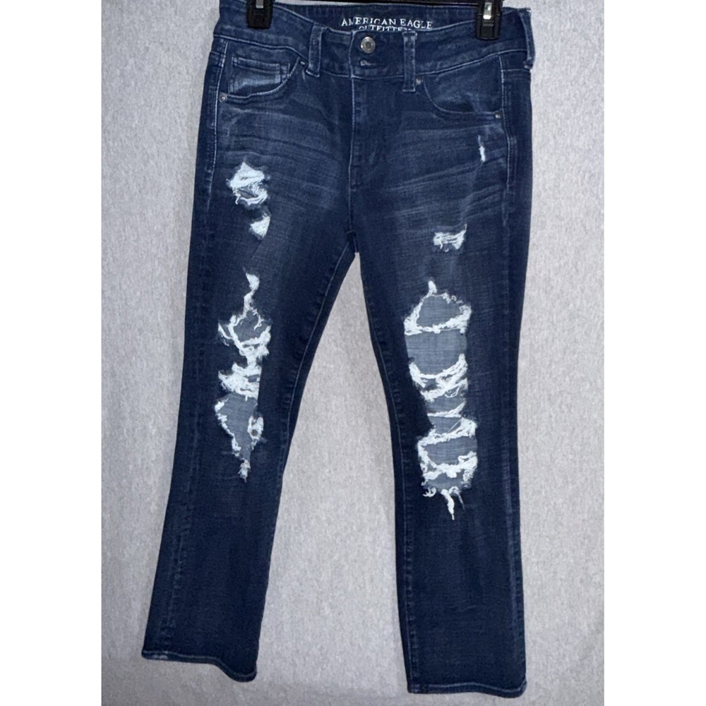 American Eagle Super Stretch‎ Distressed Jeans Size 10
